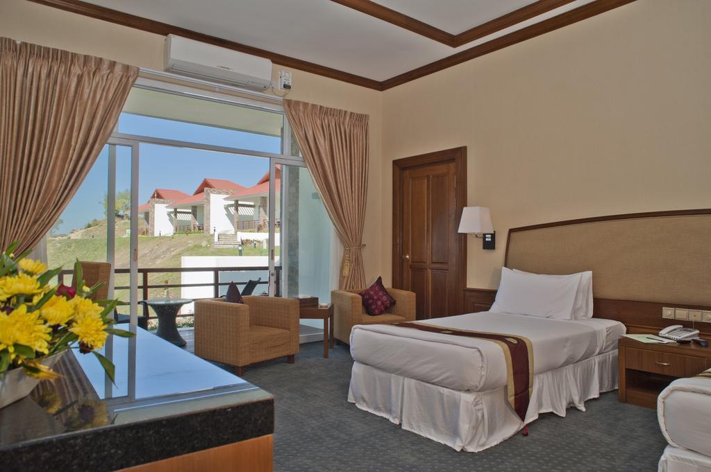 Junction Hotel Nay Pyi Taw Naypyidaw Quarto foto